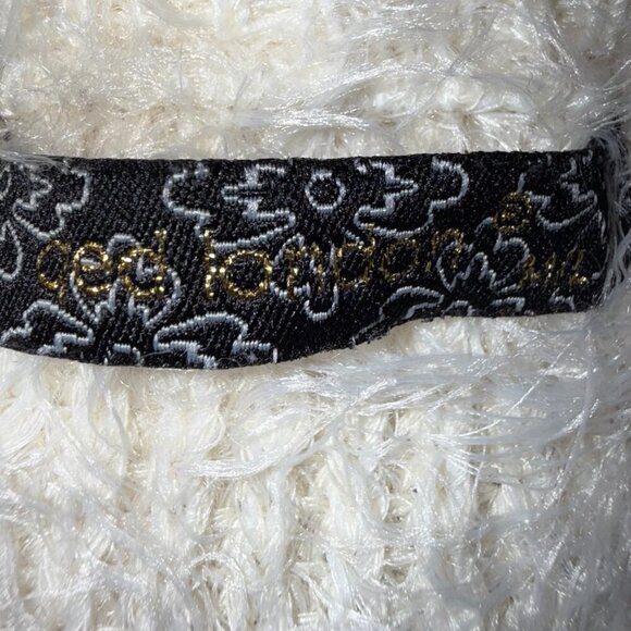 QED London sweater fuzzy off white cream women’s size M/L - Picture 6 of 8